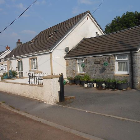 Lletygwilym, Heol Dwr Bed & Breakfast Kidwelly Eksteriør bilde