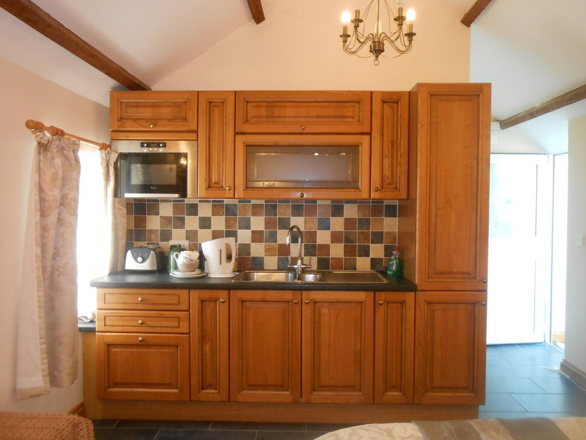 Lletygwilym, Heol Dwr Bed & Breakfast Kidwelly Eksteriør bilde